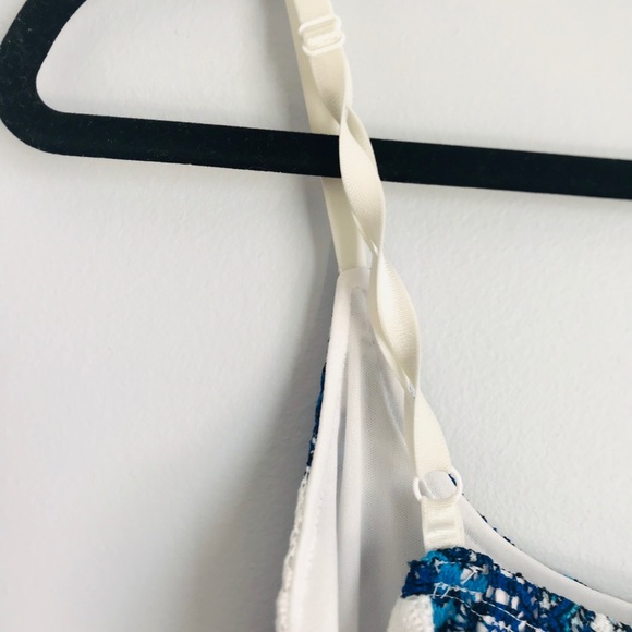 Venus Mandala Blue White Lace Maxi Dress - Picture 7 of 8